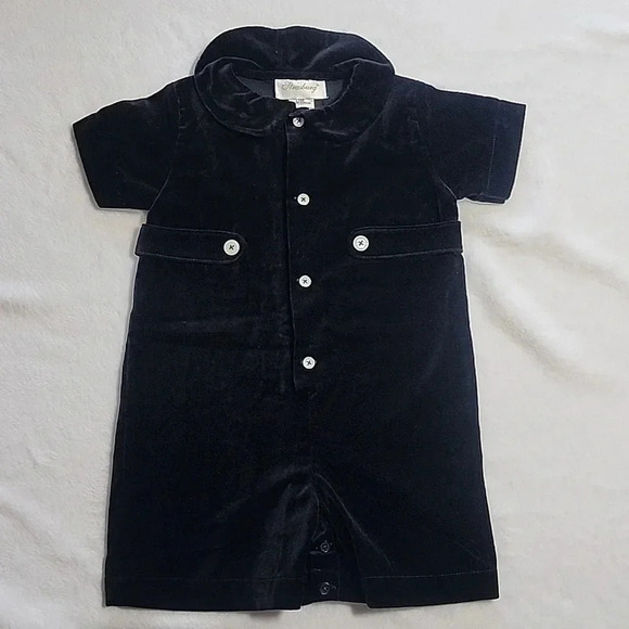 Baby's Strasburg 1-Pc Romper, Black Size 18Mos, Pre-Owned - Picture 1 of 6